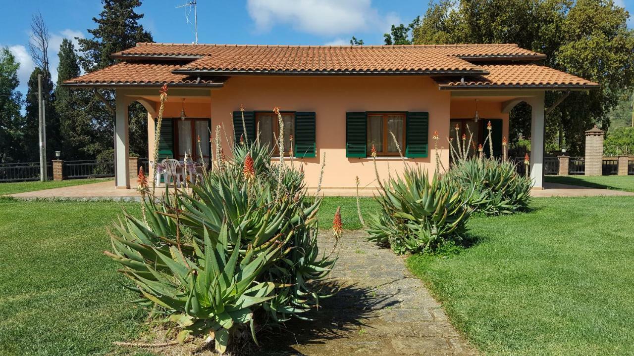 Agriturismo Rebua Porto Azzurro Kültér fotó